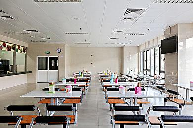 《彩虹六号：异种》干员ELA介绍：雷电地雷掌控战场